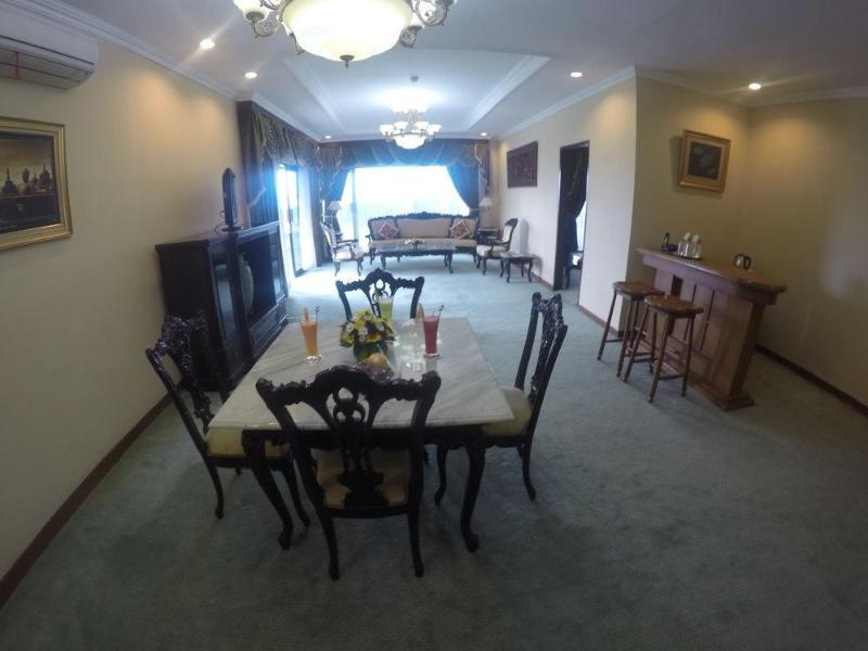 Sahid Raya Hotel & Convention Yogyakarta Maguwo Exterior photo